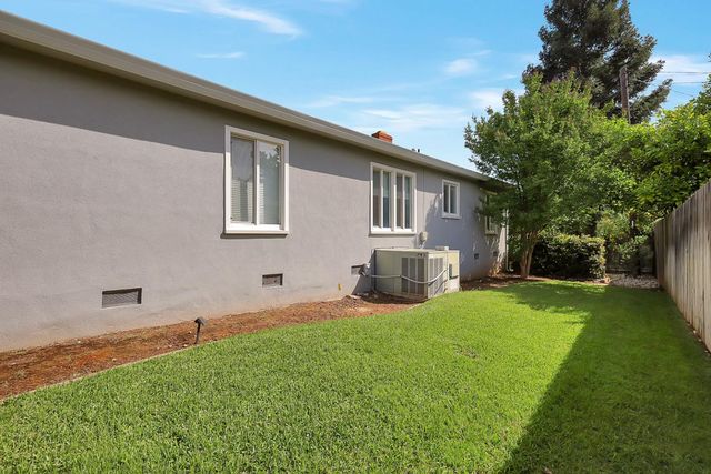 1608 Los Molinos Way, Sacramento, CA 95864