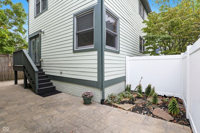 2009 Ruckle Street, Indianapolis, IN 46202