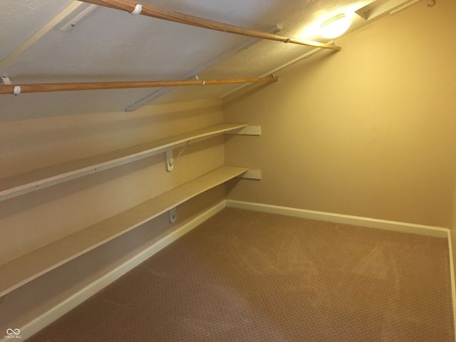 2009 Ruckle Street, Indianapolis, IN 46202