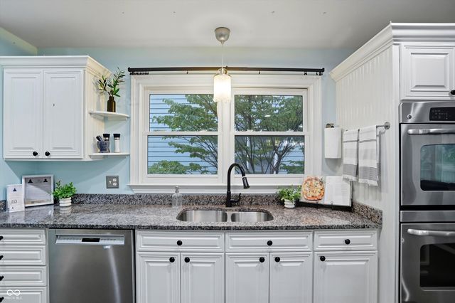 2009 Ruckle Street, Indianapolis, IN 46202