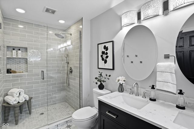 2009 Ruckle Street, Indianapolis, IN 46202