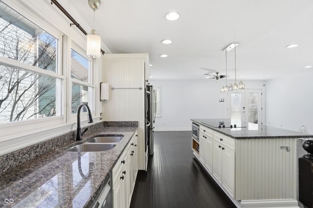 2009 Ruckle Street, Indianapolis, IN 46202