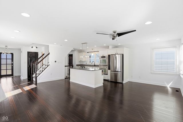 2009 Ruckle Street, Indianapolis, IN 46202