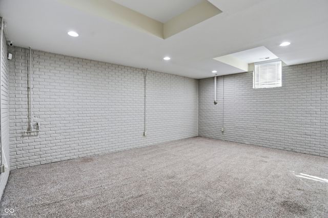 2009 Ruckle Street, Indianapolis, IN 46202