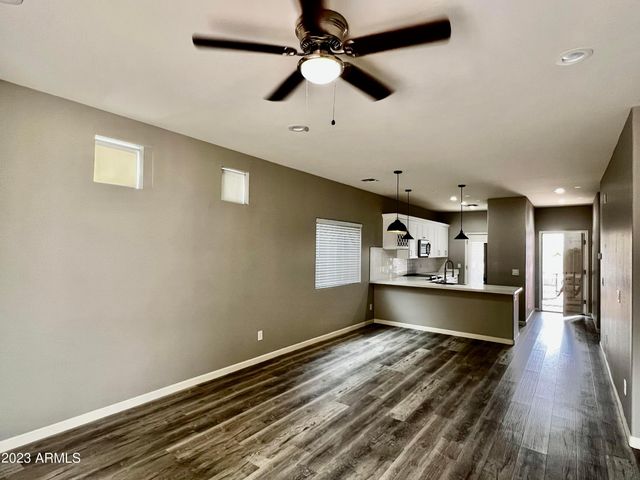 8017 S 6TH Drive, Phoenix, AZ 85041