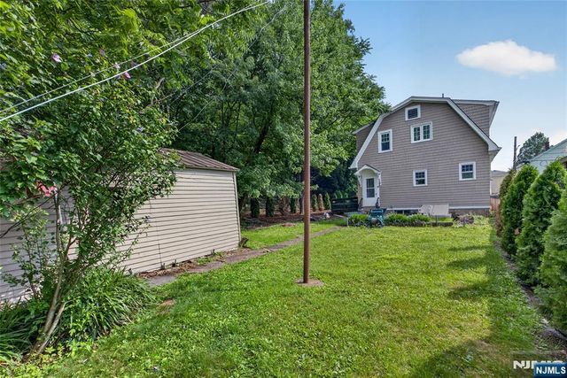 289 Hathaway Street, Wallington, NJ 07057