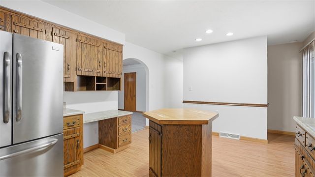 270 Kentucky Drive, Lower Burrell, PA 15068