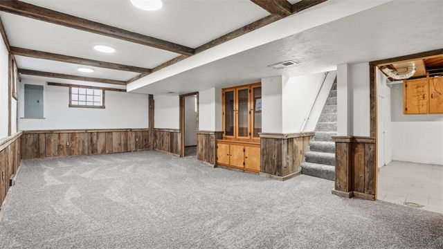 270 Kentucky Drive, Lower Burrell, PA 15068