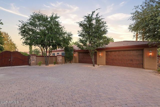3452 E JAEGER Circle, Mesa, AZ 85213