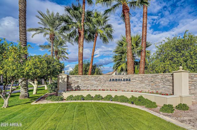 3452 E JAEGER Circle, Mesa, AZ 85213