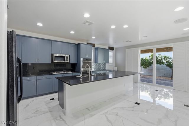 1526 Bryce Canyon Street, Boulder City, NV 89005