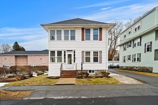 86-88 Maple Ave, North Andover, MA 01845