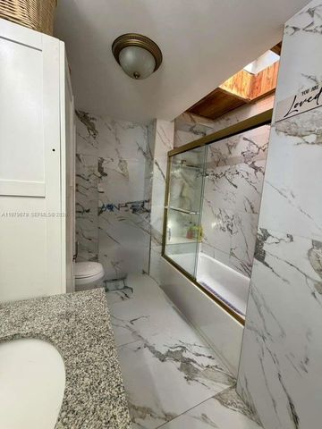 8209 SW 23rd Ct 17C, North Lauderdale, FL 33068