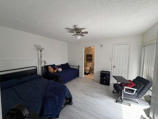 8209 SW 23rd Ct 17C, North Lauderdale, FL 33068