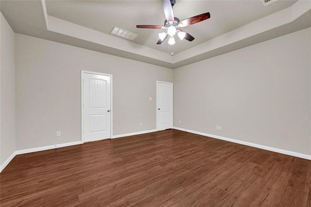 3310 Pine Chase Drive, Montgomery, TX 77356