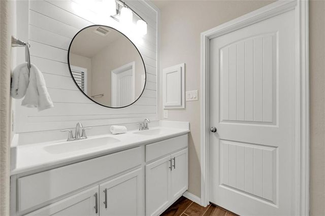 3310 Pine Chase Drive, Montgomery, TX 77356