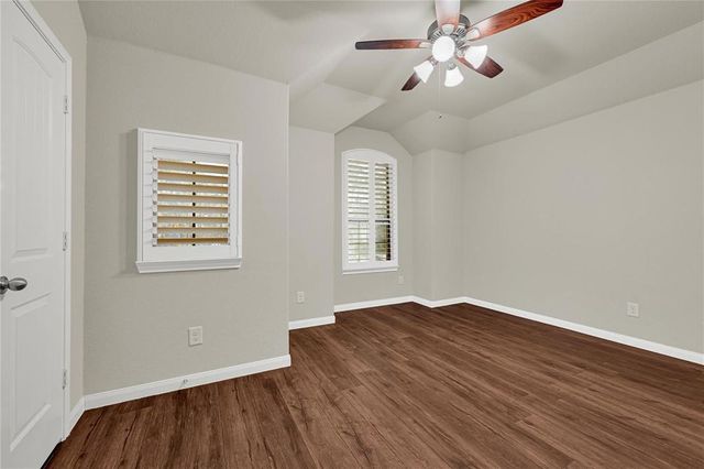 3310 Pine Chase Drive, Montgomery, TX 77356