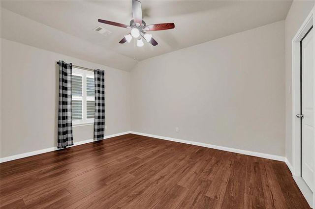 3310 Pine Chase Drive, Montgomery, TX 77356
