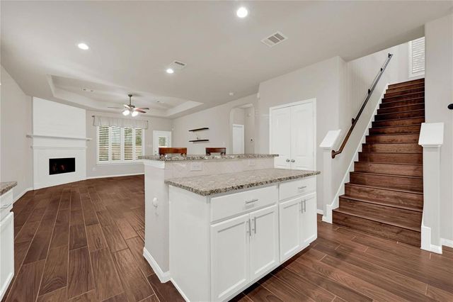 3310 Pine Chase Drive, Montgomery, TX 77356