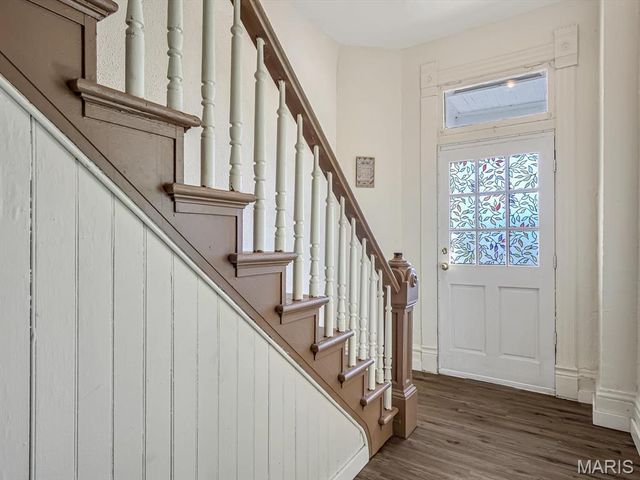 221 N 2nd Street, Belleville, IL 62220