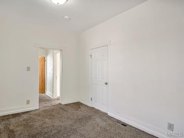 221 N 2nd Street, Belleville, IL 62220