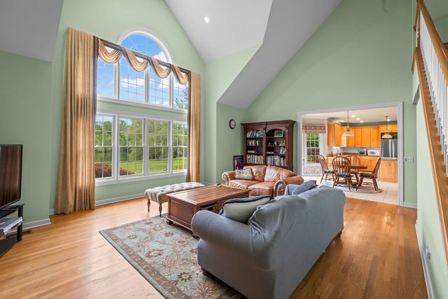 20337 N Lea Road, Deer Park, IL 60010