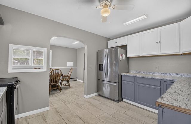 925 Lockwood AVENUE, Racine, WI 53403