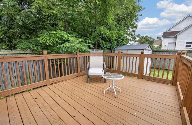 925 Lockwood AVENUE, Racine, WI 53403