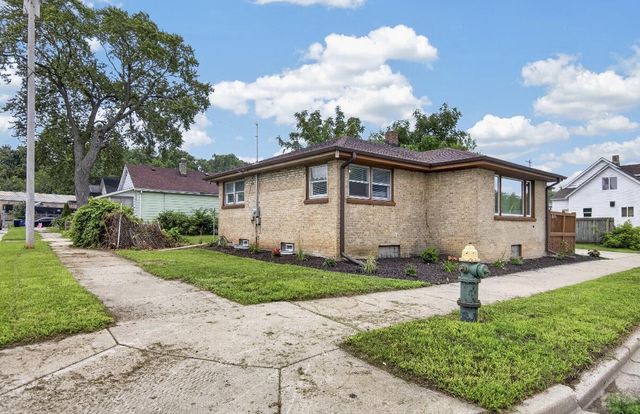 925 Lockwood AVENUE, Racine, WI 53403