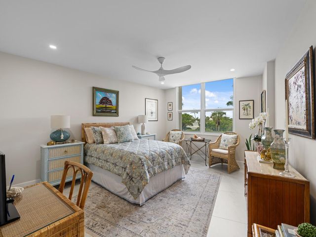 2295 S Ocean Boulevard 314, Palm Beach, FL 33480