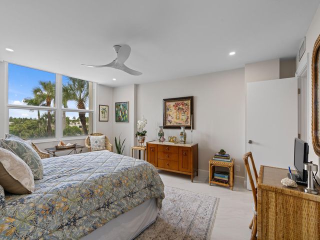 2295 S Ocean Boulevard 314, Palm Beach, FL 33480