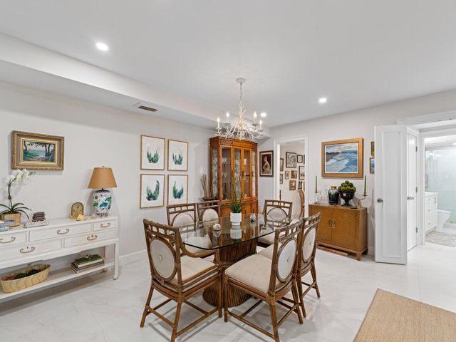 2295 S Ocean Boulevard 314, Palm Beach, FL 33480