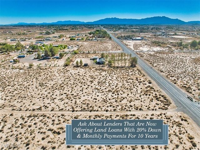 1971 West Bluebird Avenue, Pahrump, NV 89060