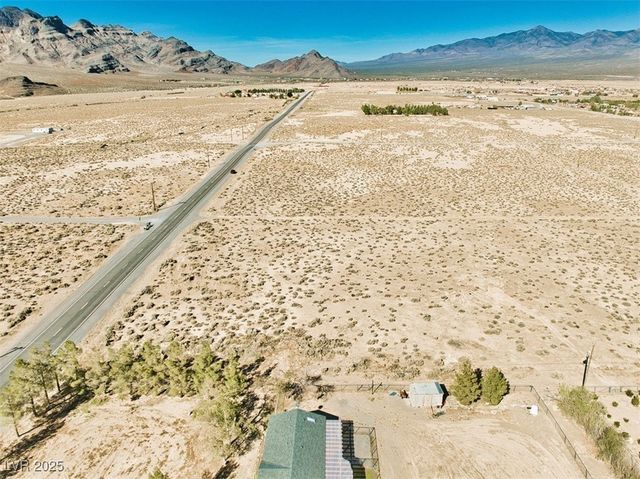 1971 West Bluebird Avenue, Pahrump, NV 89060