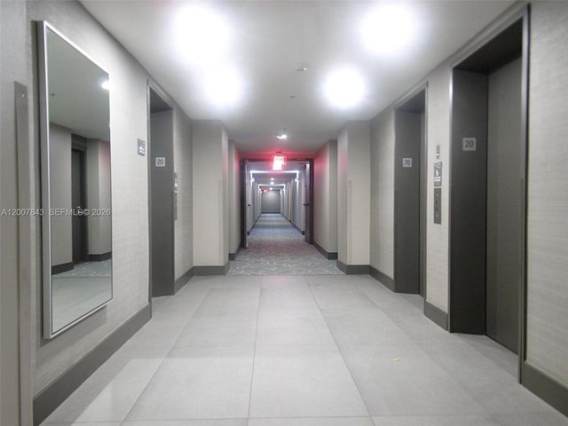 770 Claughton Island Dr 2011, Miami, FL 33131