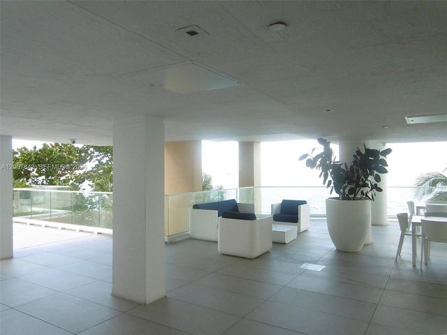 770 Claughton Island Dr 2011, Miami, FL 33131