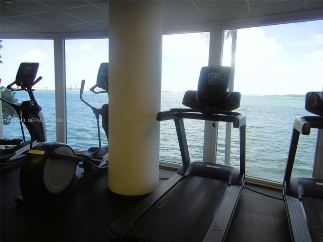 770 Claughton Island Dr 2011, Miami, FL 33131