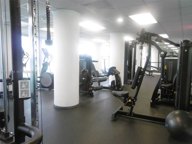 770 Claughton Island Dr 2011, Miami, FL 33131