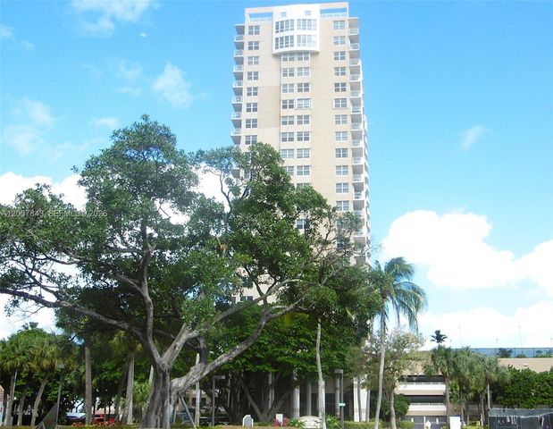 770 Claughton Island Dr 2011, Miami, FL 33131