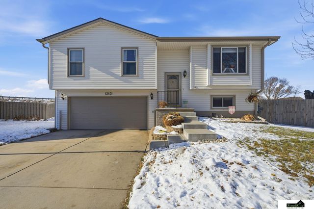 13431 Guildford Street, Waverly, NE 68462