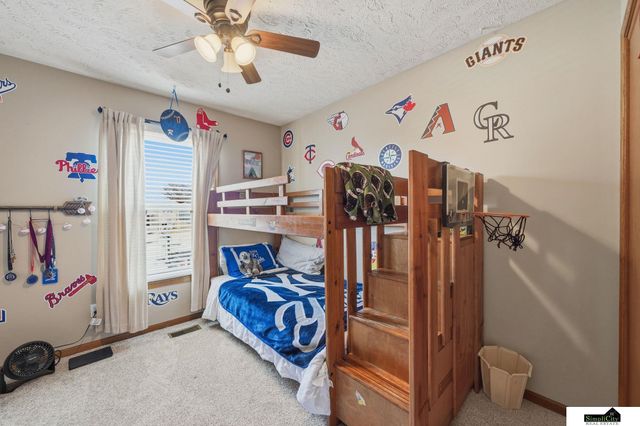 13431 Guildford Street, Waverly, NE 68462