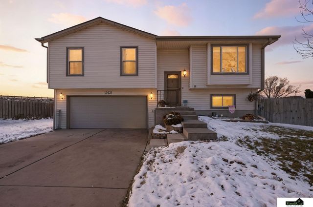 13431 Guildford Street, Waverly, NE 68462