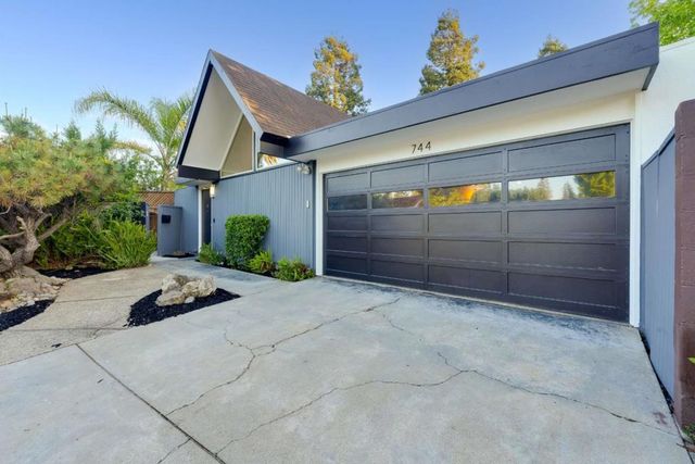 744 Jackpine Court, Sunnyvale, CA 94086