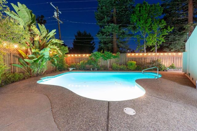 744 Jackpine Court, Sunnyvale, CA 94086