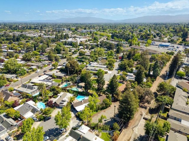 744 Jackpine Court, Sunnyvale, CA 94086