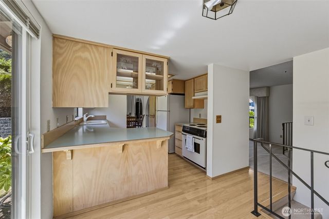 611 SW 293rd Street, Federal Way, WA 98023