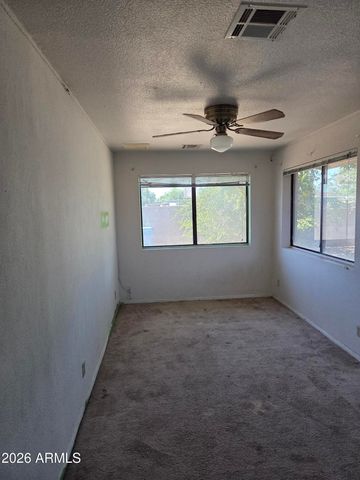 2217 W DAHLIA Drive, Phoenix, AZ 85029