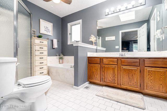 7603 Parkridge Trace, Louisville, KY 40214