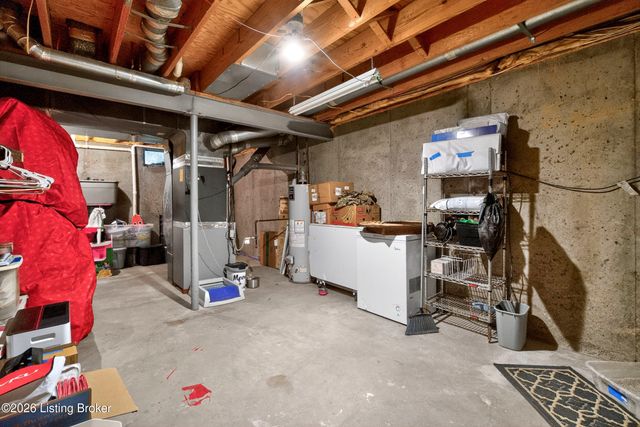 7603 Parkridge Trace, Louisville, KY 40214