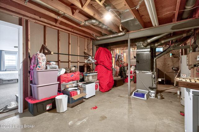 7603 Parkridge Trace, Louisville, KY 40214